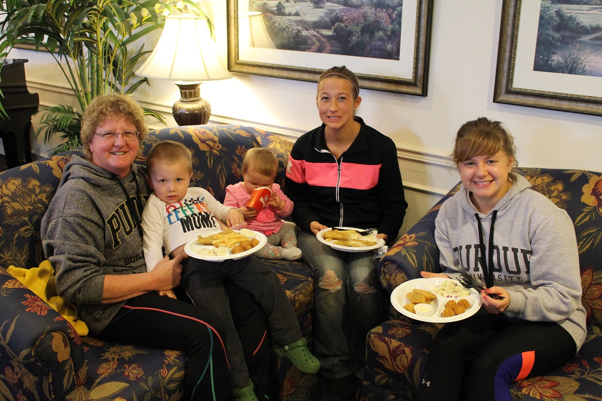 Rittenhouse of Valparaiso and FirstLight HomeCare Come Together for Fish Fry Fundraiser