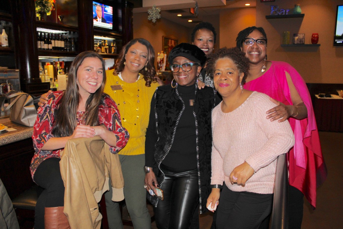 Extended Care Team: A Breath of Fresh Air, Hosted Holiday Party with Food, Fun, and Chicagolands Oxygen Bar